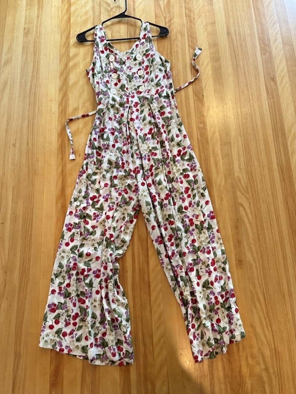Vintage Jeffrey and Dara Floral Sleeveless jumpsuit